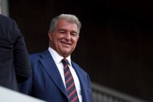 拉波尔塔：非常期待在诺坎普比赛，希望能在11月22日或29日回去